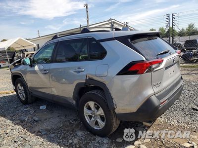Drugie zdjęcie samochodu z przodu: 2021 TOYOTA RAV4 XLE VIN:4T3RWRFV5MU018699 - miniatura