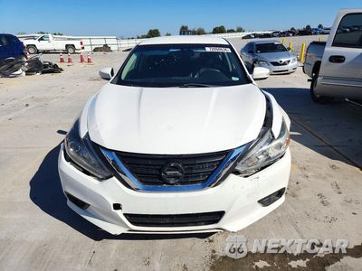 Piąte zdjęcie samochodu w środku: 2018 NISSAN ALTIMA 2.5 SL VIN:1N4AL3AP1JC174691 - miniatura
