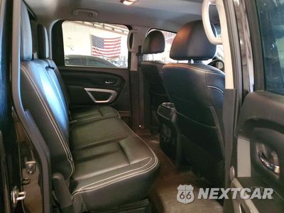 Zdjęcie 10 z 12 samochodu: 2019 NISSAN TITAN PRO-4X VIN:1N6AA1E54KN517994 - miniatura