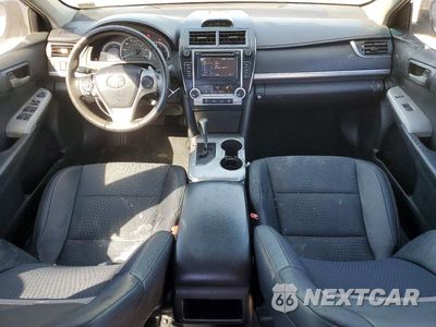Zdjęcie 8 z 13 samochodu: 2014 TOYOTA CAMRY SE VIN:4T1BF1FK2EU345435 - miniatura