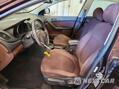 Zdjęcie 7 z 12 samochodu: 2011 KIA FORTE EX VIN:KNAFU4A21B5402862 - miniatura
