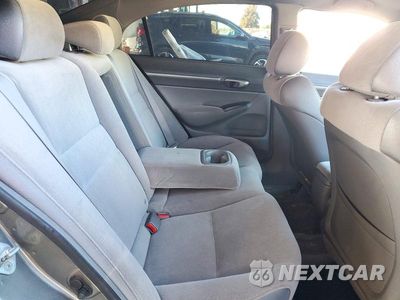 Zdjęcie 10 z 12 samochodu: 2007 HONDA CIVIC VIN:1HGFA16827L125473 - miniatura