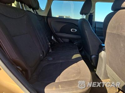 Zdjęcie 11 z 13 samochodu: 2015 KIA SOUL BASE VIN:KNDJN2A23F7192757 - miniatura