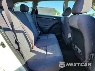 Zdjęcie 10 z 12 samochodu: 2003 TOYOTA MATRIX XR VIN:2T1KR32E23C011861 - miniatura