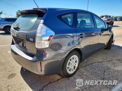 Trzecie zdjęcie samochodu z tyłu: 2013 TOYOTA PRIUS V THREE VIN:JTDZN3EU1D3192331 - miniatura