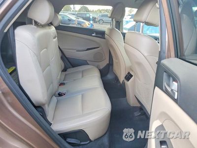 Zdjęcie 11 z 13 samochodu: 2016 HYUNDAI TUCSON LIMITED VIN:KM8J3CA2XGU063196 - miniatura