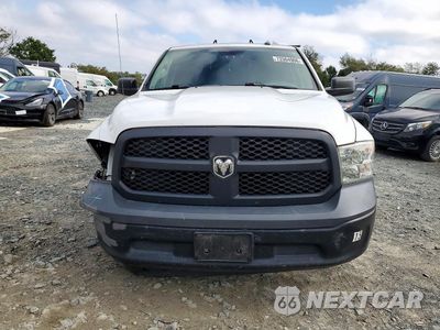 Piąte zdjęcie samochodu w środku: 2018 RAM 1500 ST VIN:3C6JR6DG9JG210301 - miniatura
