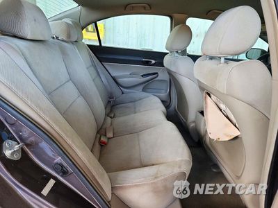 Zdjęcie 10 z 12 samochodu: 2011 HONDA CIVIC LX VIN:2HGFA1F59BH513165 - miniatura