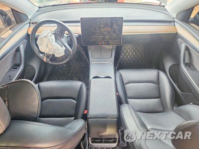 Zdjęcie 8 z 12 samochodu: 2022 TESLA MODEL Y VIN:7SAYGDEE0NA020994 - miniatura