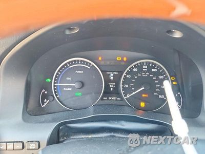 Zdjęcie 9 z 12 samochodu: 2013 LEXUS ES 300H VIN:JTHBW1GG6D2019273 - miniatura
