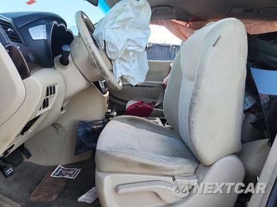 Zdjęcie 7 z 13 samochodu: 2016 NISSAN QUEST 3.5 SV VIN:JN8AE2KP3G9156247 - miniatura
