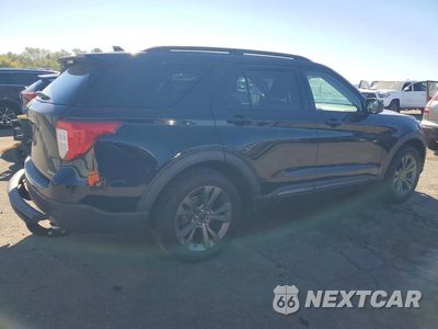 Trzecie zdjęcie samochodu z tyłu: 2021 FORD EXPLORER XLT VIN:1FMSK8DH8MGA54754 - miniatura