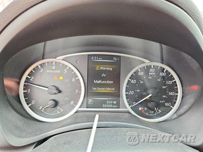 Zdjęcie 10 z 13 samochodu: 2018 NISSAN SENTRA SV VIN:3N1AB7AP6JL661784 - miniatura