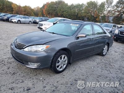 2005 TOYOTA CAMRY XLE 4T1BE30K75U514789 - główne zdjęcie licytacji z USA - miniatura