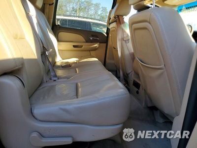 Zdjęcie 11 z 13 samochodu: 2012 CHEVROLET SUBURBAN K1500 LT VIN:1GNSKJE79CR147889 - miniatura