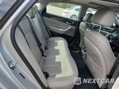 Zdjęcie 10 z 12 samochodu: 2018 HYUNDAI SONATA LIMITED VIN:5NPE34AF3JH608719 - miniatura