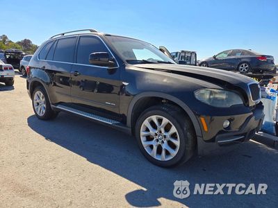 Czwarte zdjęcie samochodu z boku: 2013 BMW X5 XDRIVE35I VIN:5UXZV4C53D0G57311 - miniatura