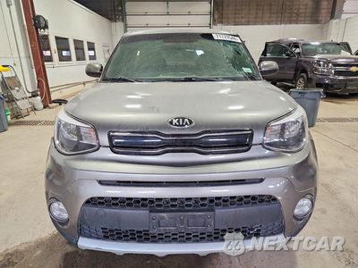 Piąte zdjęcie samochodu w środku: 2017 KIA SOUL + VIN:KNDJP3A52H7410135 - miniatura