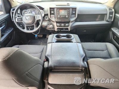 Zdjęcie 8 z 13 samochodu: 2019 RAM 1500 TRADESMAN VIN:1C6SRFGT5KN741131 - miniatura