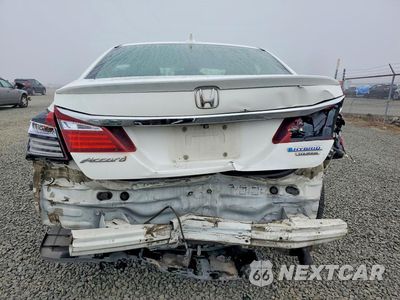 Zdjęcie 6 z 12 samochodu: 2017 HONDA ACCORD TOURING HYBRID VIN:JHMCR6F7XHC000896 - miniatura
