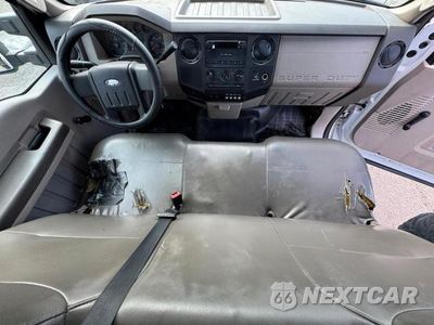 Zdjęcie 9 z 10 samochodu: 2009 FORD F350 SUPER DUTY VIN:1FDWF36549EA21443 - miniatura