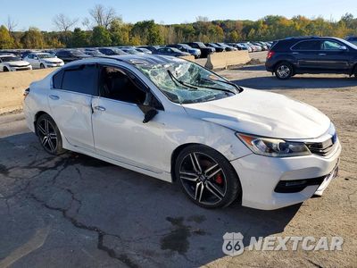 Czwarte zdjęcie samochodu z boku: 2017 HONDA ACCORD SPORT VIN:1HGCR2F55HA153742 - miniatura
