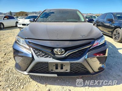 Piąte zdjęcie samochodu w środku: 2018 TOYOTA CAMRY SE VIN:JTNB11HK2J3038200 - miniatura