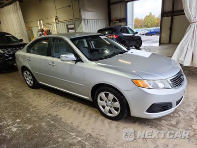 Czwarte zdjęcie samochodu z boku: 2009 KIA OPTIMA LX VIN:KNAGE228295317354 - miniatura