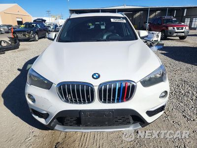Piąte zdjęcie samochodu w środku: 2018 BMW X1 XDRIVE28I VIN:WBXHT3C33J5L30658 - miniatura