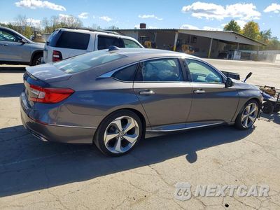 Trzecie zdjęcie samochodu z tyłu: 2018 HONDA ACCORD TOURING VIN:1HGCV1F92JA049076 - miniatura