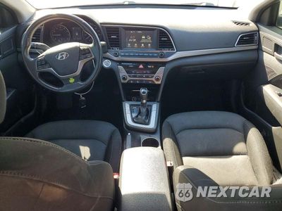 Zdjęcie 8 z 13 samochodu: 2018 HYUNDAI ELANTRA VALUE EDITION VIN:KMHD84LF3JU520491 - miniatura