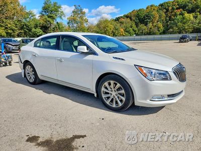 Czwarte zdjęcie samochodu z boku: 2016 BUICK LACROSSE PREMIUM VIN:1G4GD5G31GF163663 - miniatura