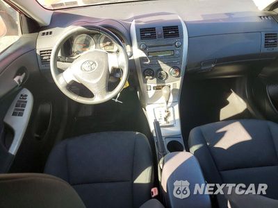 Zdjęcie 8 z 12 samochodu: 2010 TOYOTA COROLLA S VIN:1NXBU4EE7AZ224929 - miniatura