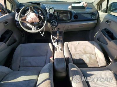 Zdjęcie 8 z 12 samochodu: 2010 HONDA INSIGHT EX VIN:JHMZE2H72AS007946 - miniatura