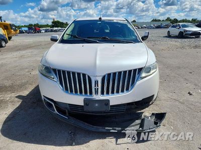 Piąte zdjęcie samochodu w środku: 2011 LINCOLN MKX VIN:2LMDJ6JK6BBJ20842 - miniatura