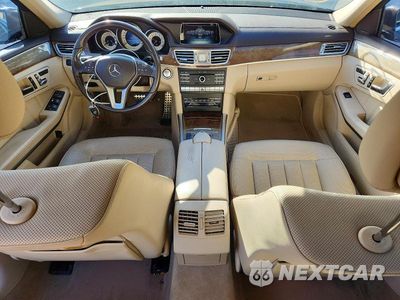 Zdjęcie 8 z 12 samochodu: 2016 MERCEDES-BENZ E 400 4MATIC VIN:WDDHF6HBXGB184863 - miniatura