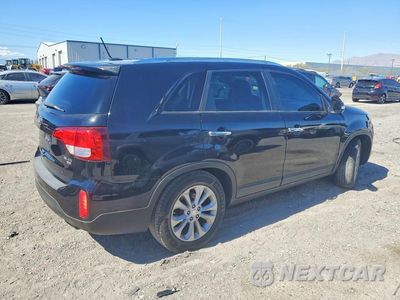 Trzecie zdjęcie samochodu z tyłu: 2014 KIA SORENTO EX VIN:5XYKU4A78EG491922 - miniatura