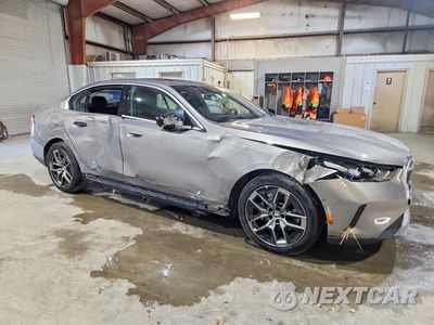 Czwarte zdjęcie samochodu z boku: 2027 BMW 530 XI VIN:WBA53FJ03VCY21272 - miniatura
