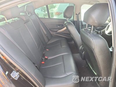 Zdjęcie 10 z 12 samochodu: 2018 BMW 320 XI VIN:WBA8A3C52JA488269 - miniatura