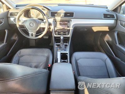 Zdjęcie 8 z 12 samochodu: 2012 VOLKSWAGEN PASSAT SE VIN:1VWBH7A32CC097687 - miniatura