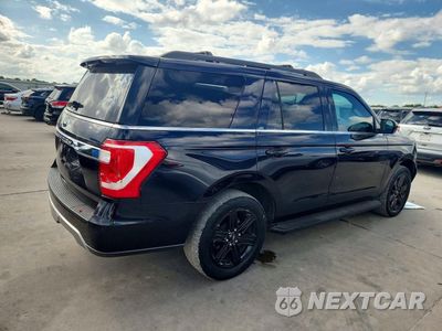 Trzecie zdjęcie samochodu z tyłu: 2021 FORD EXPEDITION XLT VIN:1FMJU1HT0MEA66470 - miniatura