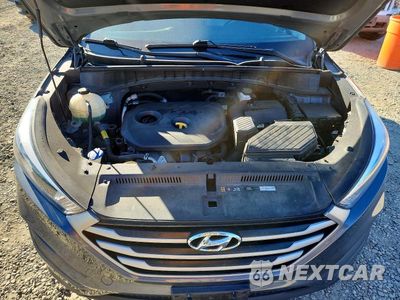 Zdjęcie 12 z 13 samochodu: 2018 HYUNDAI TUCSON SEL VIN:KM8J33A49JU724693 - miniatura