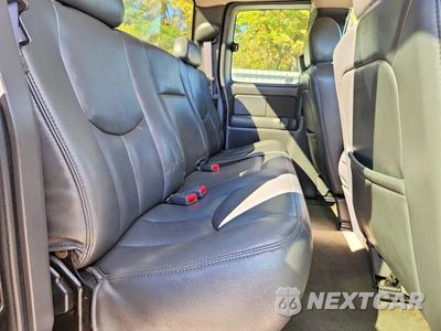 Zdjęcie 10 z 13 samochodu: 2004 CHEVROLET SILVERADO K2500 HEAVY DUTY VIN:1GCHK29144E136483 - miniatura