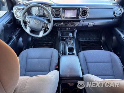 Zdjęcie 9 z 10 samochodu: 2018 TOYOTA TACOMA TRD SPORT VIN:3TMDZ5BN2JM048756 - miniatura