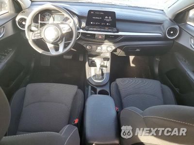 Zdjęcie 8 z 13 samochodu: 2024 KIA FORTE LXS VIN:3KPF24AD2RE767138 - miniatura