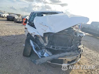 Piąte zdjęcie samochodu w środku: 2017 RAM 1500 SLT VIN:1C6RR7LT3HS822245 - miniatura