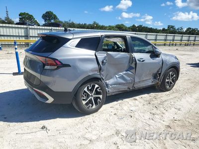Trzecie zdjęcie samochodu z tyłu: 2023 KIA SPORTAGE EX VIN:5XYK33AF3PG136292 - miniatura