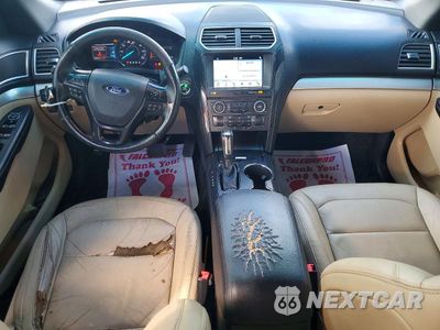 Zdjęcie 8 z 13 samochodu: 2017 FORD EXPLORER XLT VIN:1FM5K8D80HGC48777 - miniatura