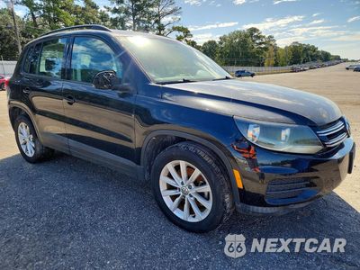 Czwarte zdjęcie samochodu z boku: 2017 VOLKSWAGEN TIGUAN S VIN:WVGBV7AX4HK041970 - miniatura