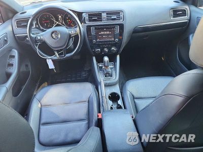 Zdjęcie 8 z 12 samochodu: 2018 VOLKSWAGEN JETTA SPORT VIN:3VWD17AJ0JM218000 - miniatura